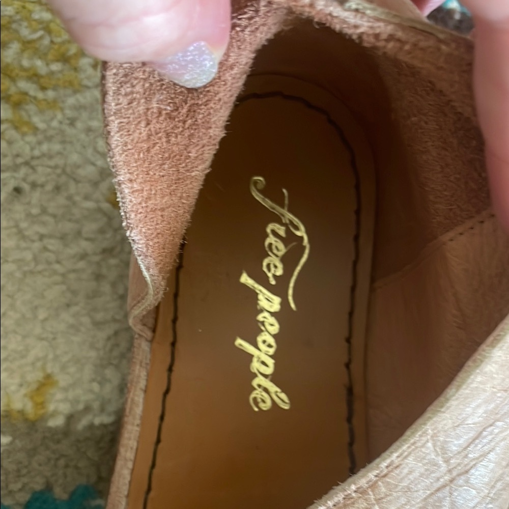 Free People  size 36 Women's Tan Leather Sandals - Picture 3 of 4